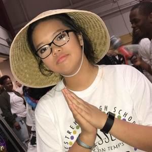 Meet your Posher, Kaci